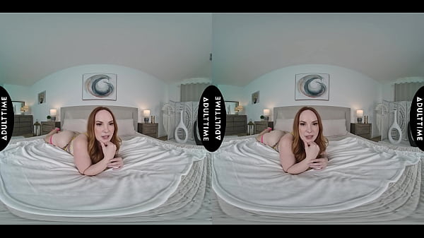 UP CLOSE VR – Horny MILF Summer Hart Sucks & Titty Fucks Your Dick Before Getting It Doggystyle POV