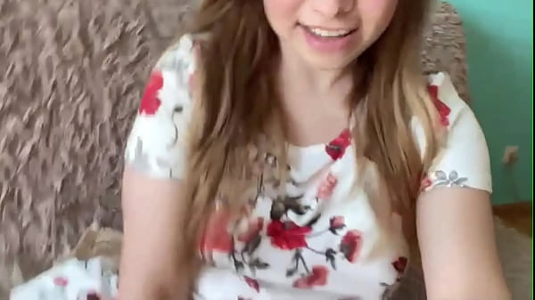 Teen Squirting Very Wet Pussy Moaning Loudly