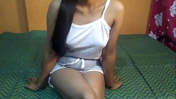 Indian Desi Indian School Girl Wet Pussy Sex , desi Indian 18 years girl fucked by her stepbrother Teen