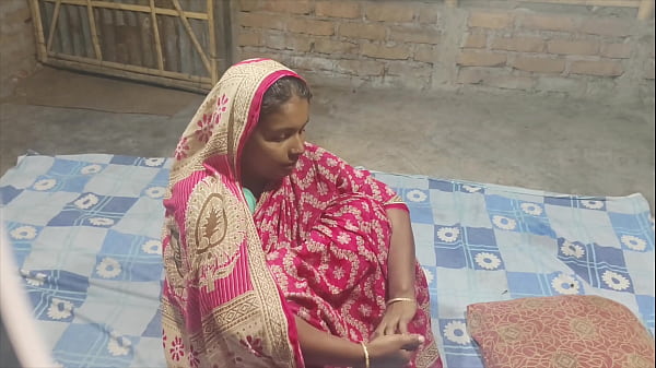 Bhanje Ne Mami Ki Chikni Gaand Me Apna Taaza Lund Daal Kar Khoob Choda!