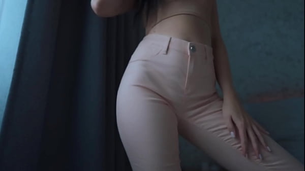 Culo fetiche, Jeans y botín perfecto desnudo para ti