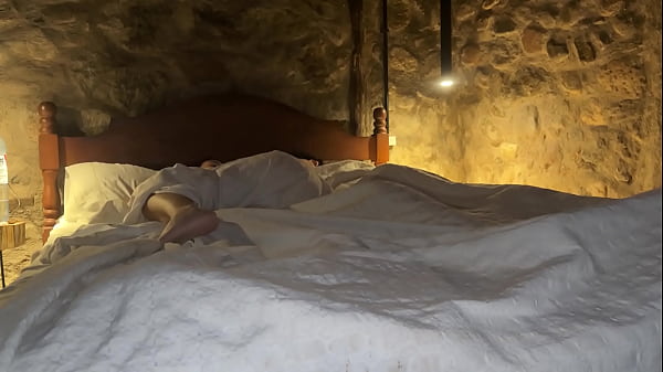 Me Despierto con la Boca de mi Novia en mi Verga y Terminamos con Sexo Anal Salvaje