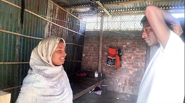 Chachi Devar Ki Chupke Chupke Masti – Ras Bhari Raat!