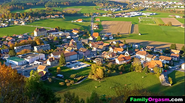 FamilyOrgasm – Fairy Step Sister Blinks her Pussy in Stepbrother’s Mouth