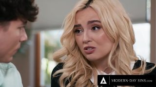 MODERN-DAY SINS – Mormon Virgin Lexi Lore Craves First ANAL CREAMPIE Instead Of Soaking With Hung BF