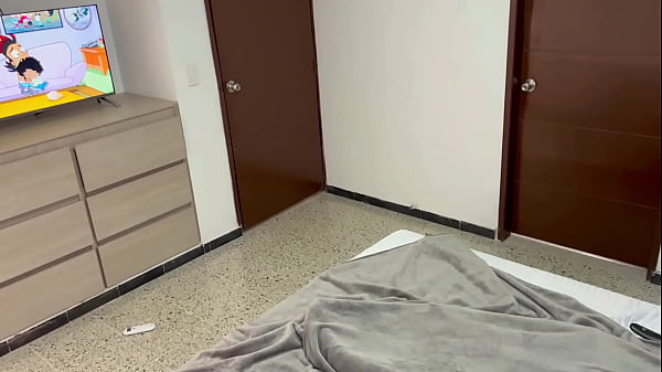 Un regalo muy inesperado me da mi pequeña hermanastra celebrando el DIA DE LOS ENAMORADOS.