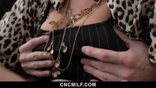 Stepmom Charli Phoenix Has a Special Trick up Her Sleeve to Impress Her Stepson’s Boss – Cncmilf